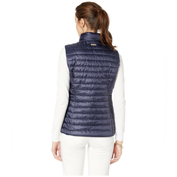 Lilly Pulitzer NWT Elyn Puffer Vest True Navy Size XXSmall Style#000052 MSRP$178 - Picture 3 of 9